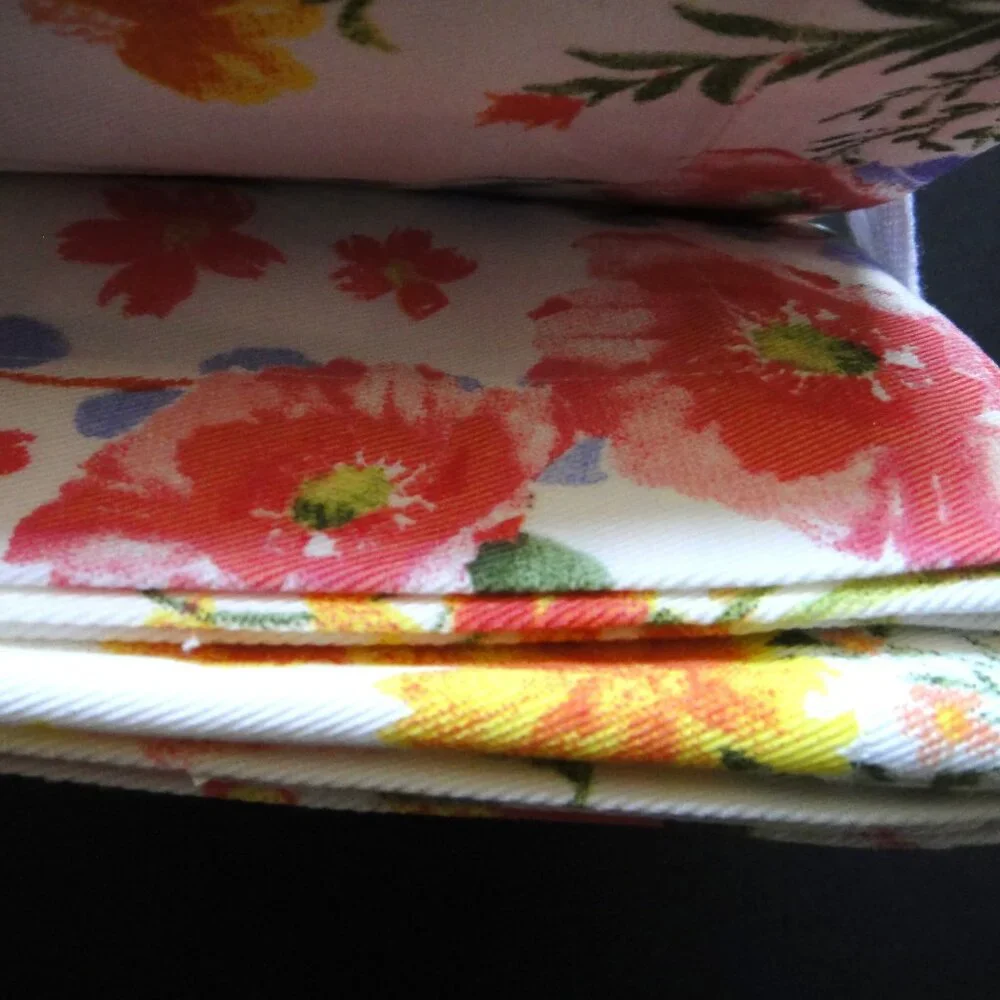Sur La Table GARDEN FLORAL Napkins 20 x 20 Set 4 100% Cotton Multicolor Flowers